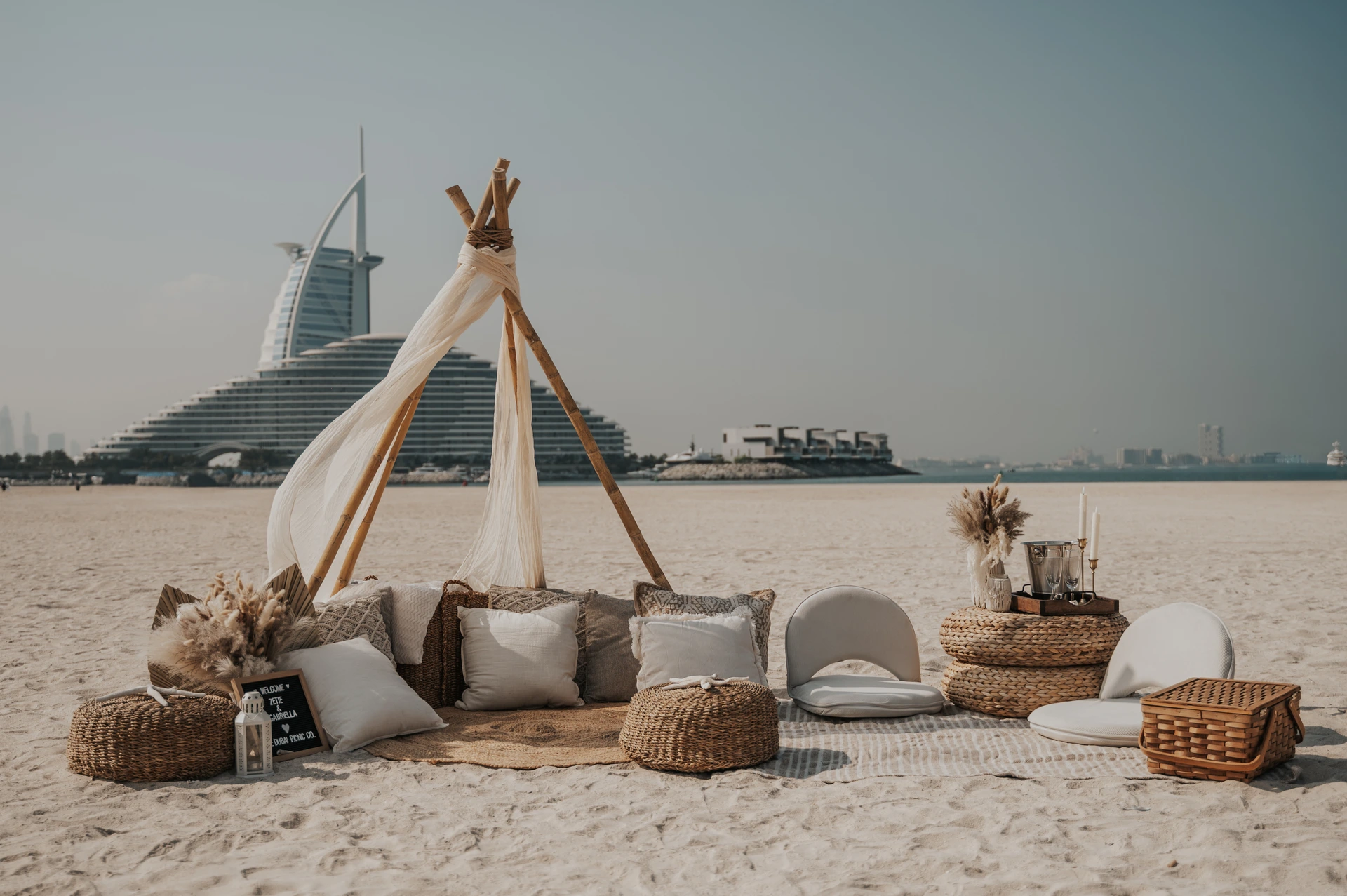 top 10 proposal ideas Dubai Proposal idea in Dubai with Burj Al Arab